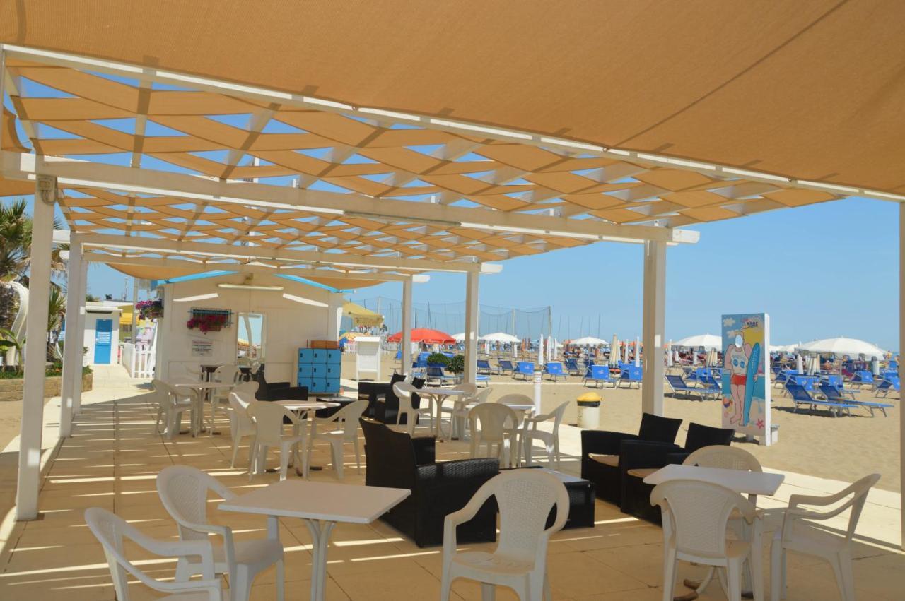 Hotel Karin Marebello Exterior photo